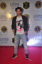 Varun Dhawan at the 21st Lions Gold Awards 2015 in Mumbai on 6th Jan 2015